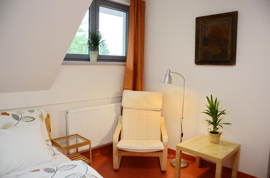 Mezi Stromy Otel Horakov Oda fotoğraf